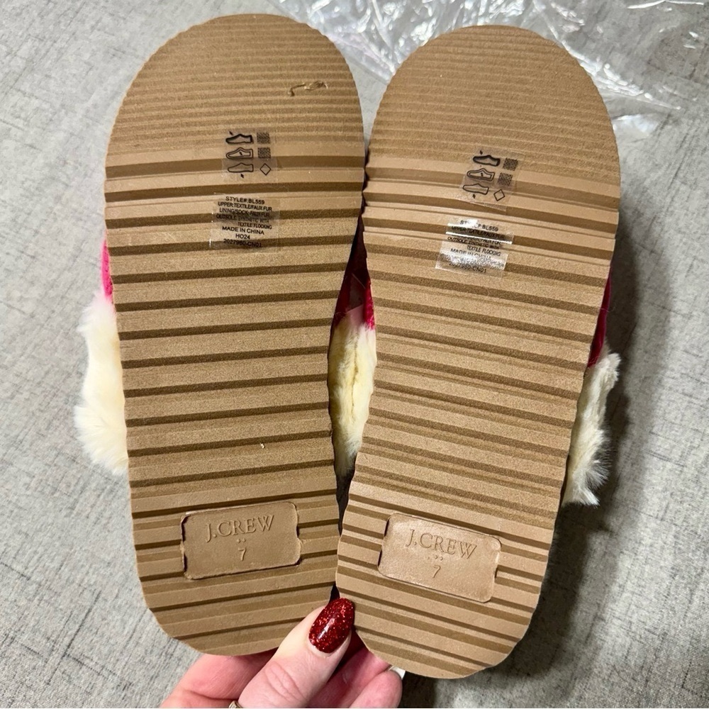 J. Crew Pink Cable Knit Fur Slippers 7 8 9 NWT - Picture 15 of 16